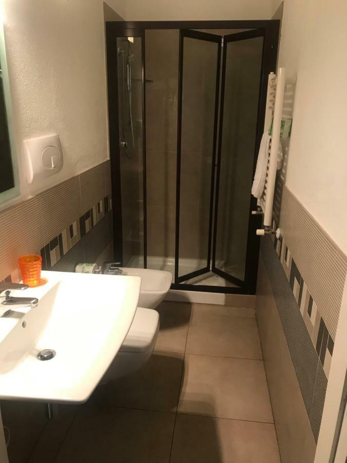B&B Simpaty モンデッロ エクステリア 写真
